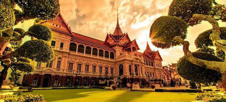 พระบรมมหาราชวังพระบรมมหาราชวัง